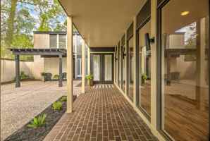 featured image of 147 Valley Dr