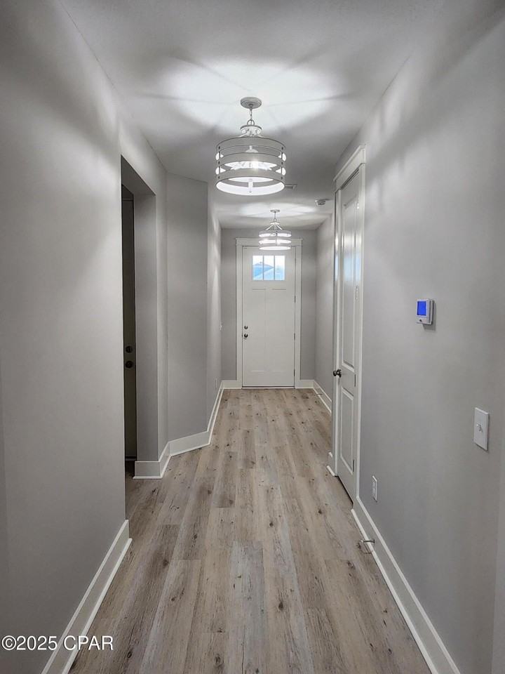 1083 Harrison Bayou Dr - Photo 5 of 36