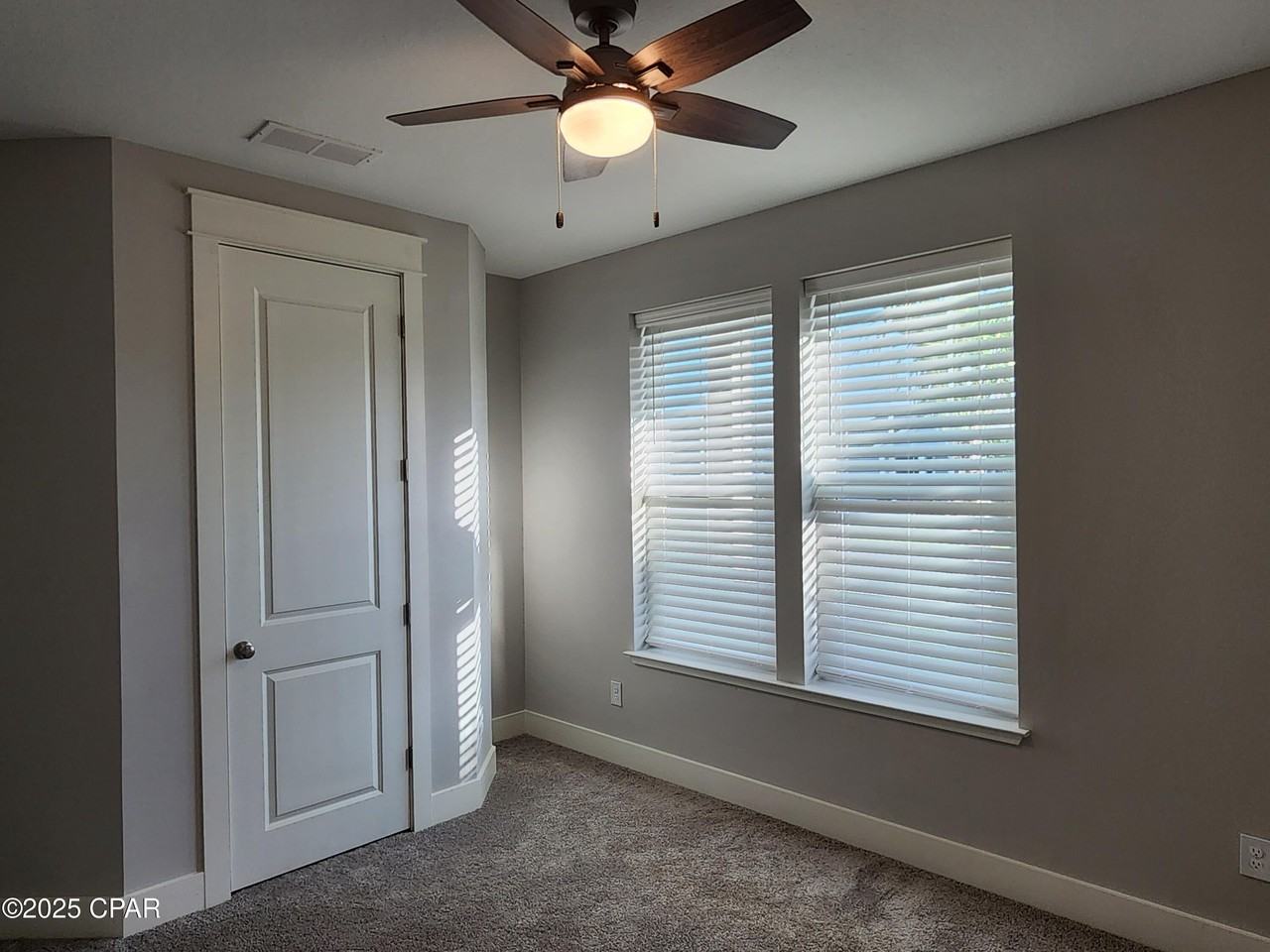 1083 Harrison Bayou Dr - Photo 6 of 36