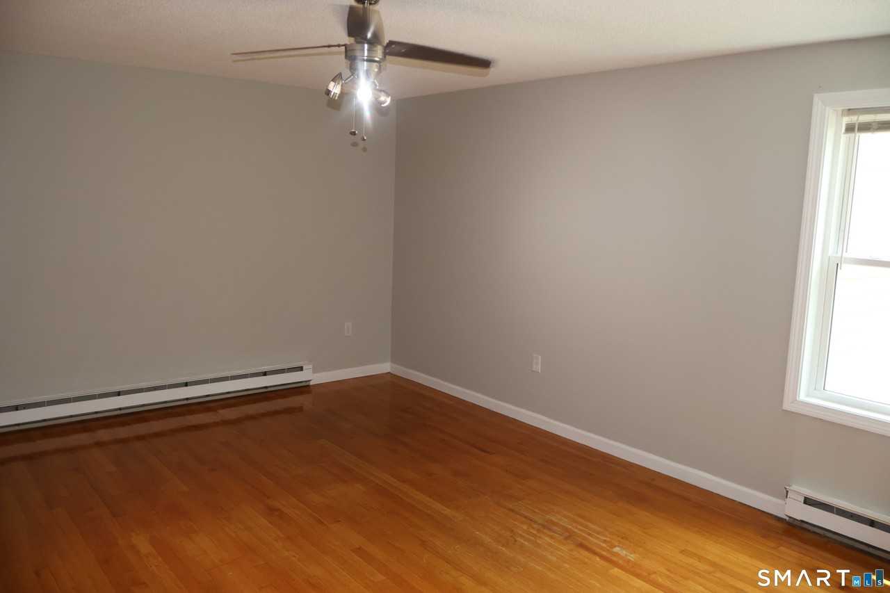 1241 East St - Photo 3 of 12