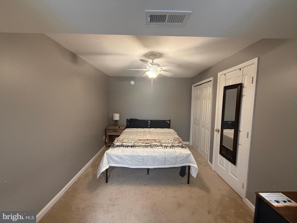 36 Dorothy Ln - Photo 2 of 20