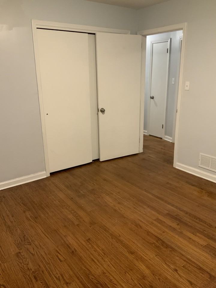 1287 Montview St #1 - Photo 7 of 10