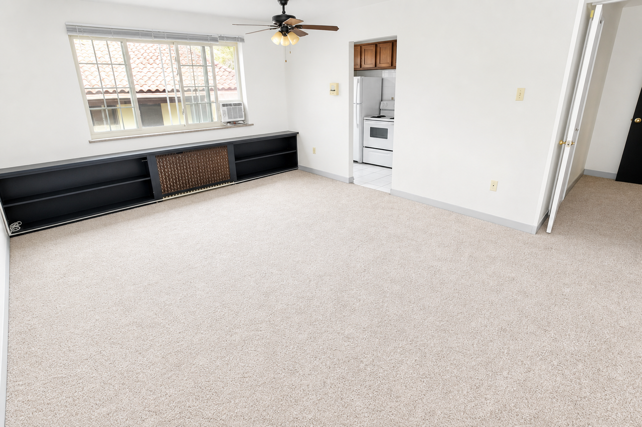 5939 FIFTH AVENUEAPT 21 #21 - Photo 2 of 11
