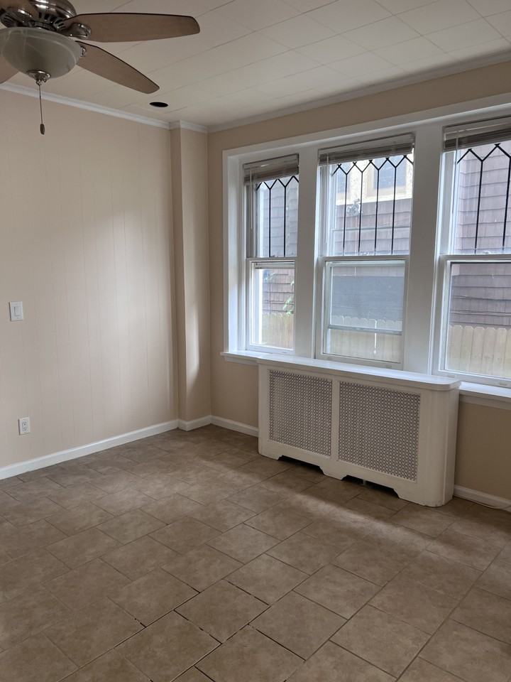 4802 Ventnor Ave #A - Photo 3 of 11