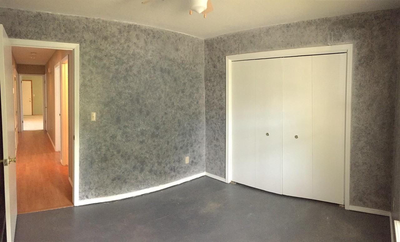 214 W Dewey St #21 - Photo 4 of 13