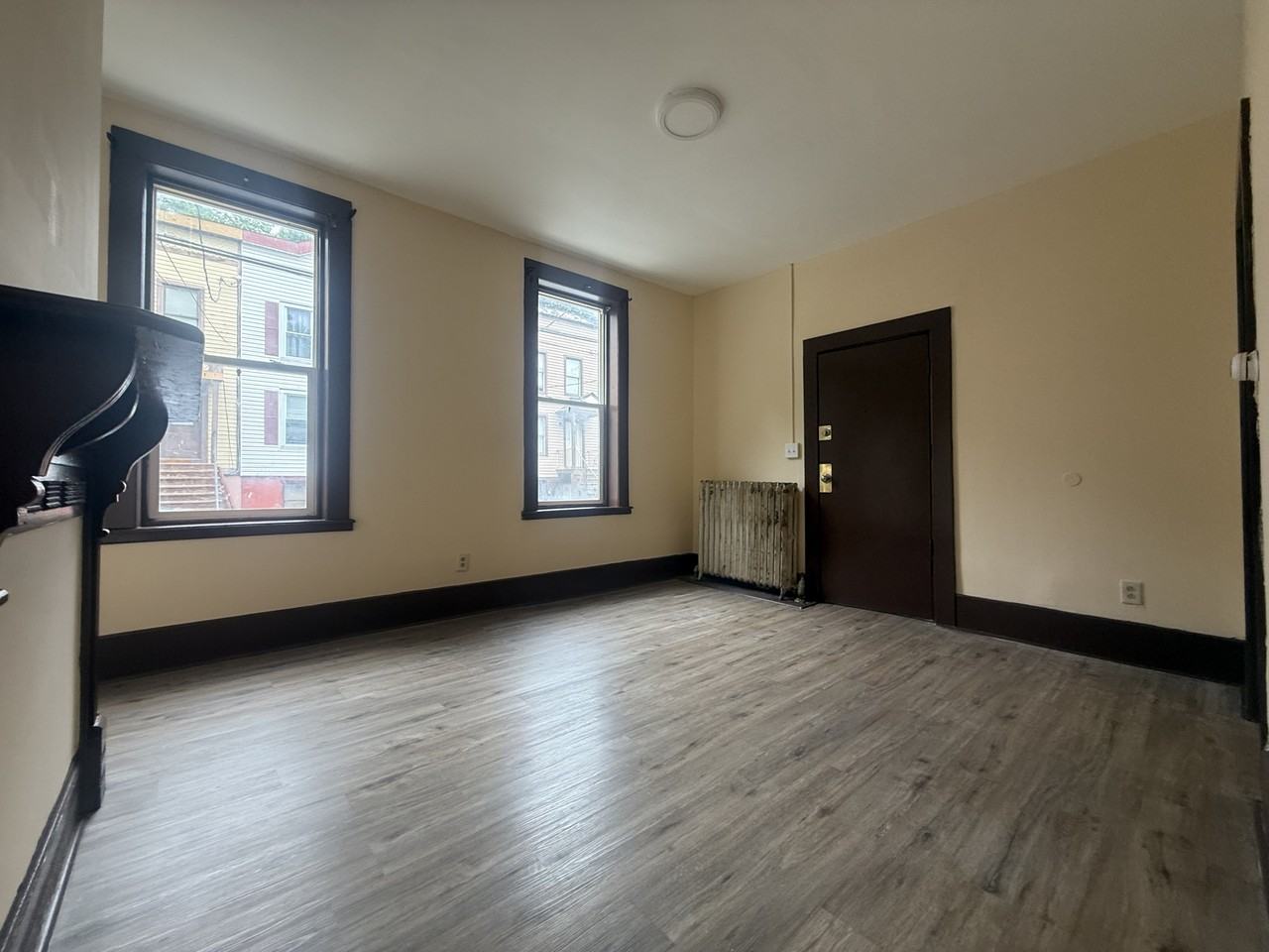 44 Osborne St #1 - Photo 3 of 11