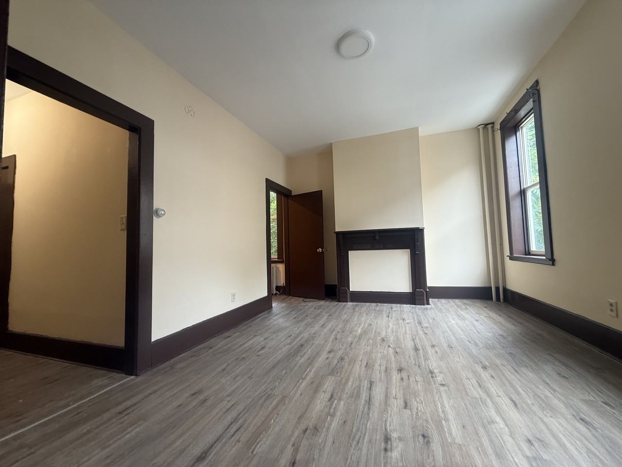 44 Osborne St #1 - Photo 4 of 11