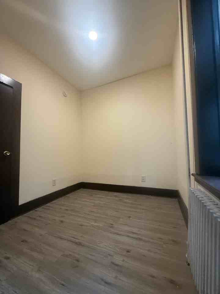 44 Osborne St #1 - Photo 5 of 11