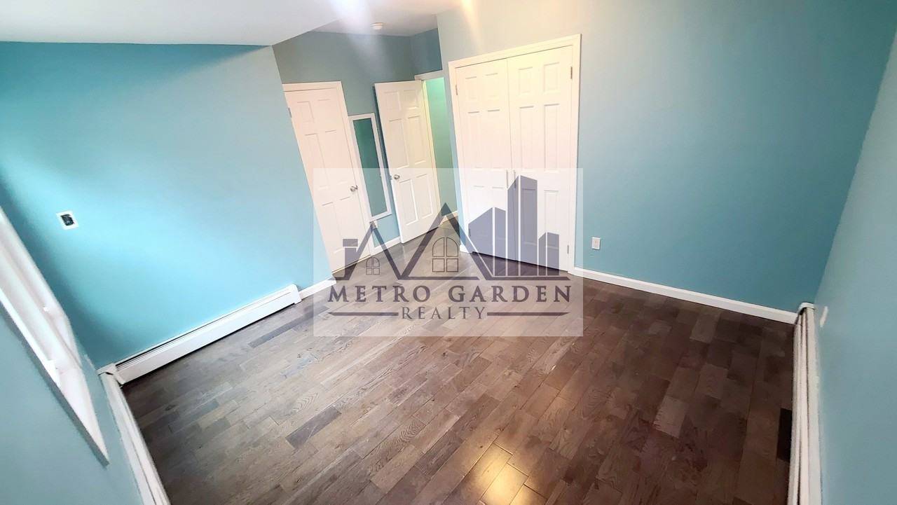 158-24 77th Avenue - Photo 7 of 14