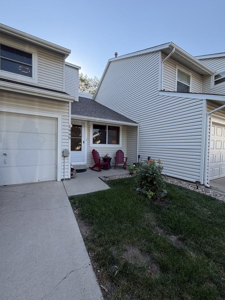1449 Peacock Pl #1 - Photo 2 of 27