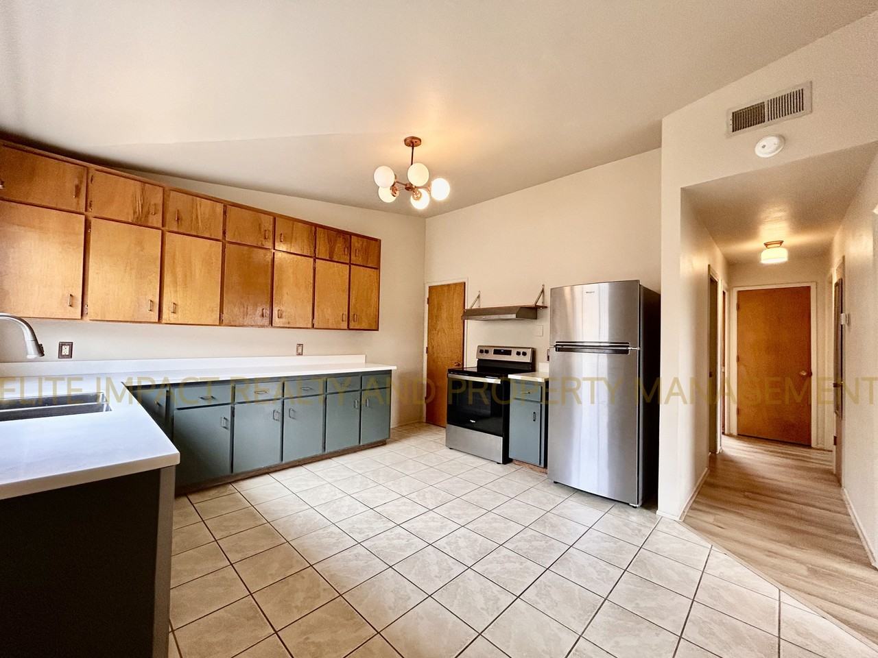 3215 N Cherry Ave #3215 - Photo 6 of 15
