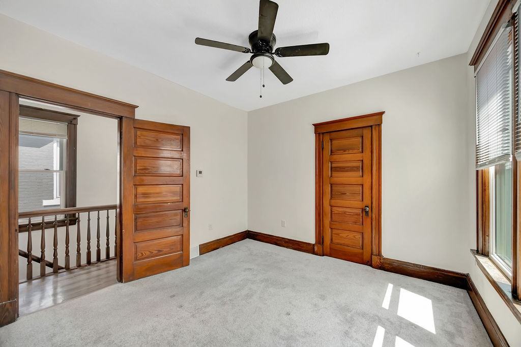 2421 Kenilworth Ave #2 - Photo 7 of 20
