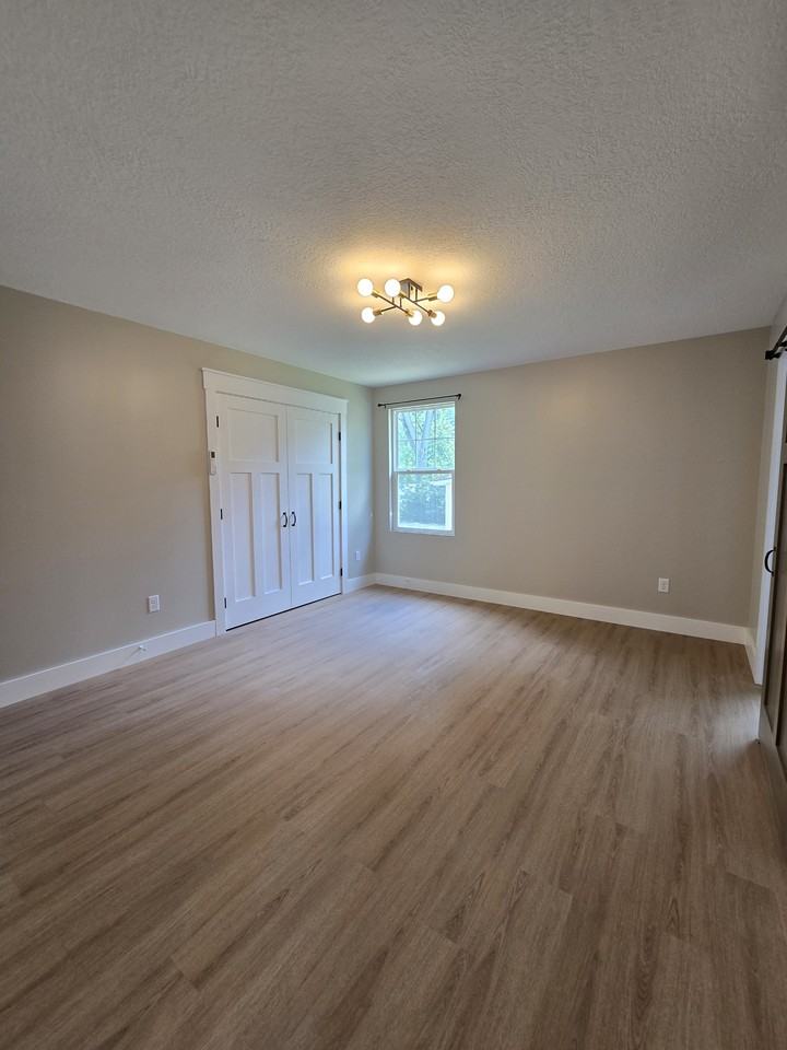 6446 Navarre Rd Sw #1 - Photo 3 of 10