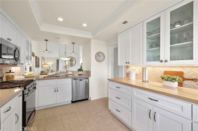 3327 Paseo Halcon - Photo 2 of 7