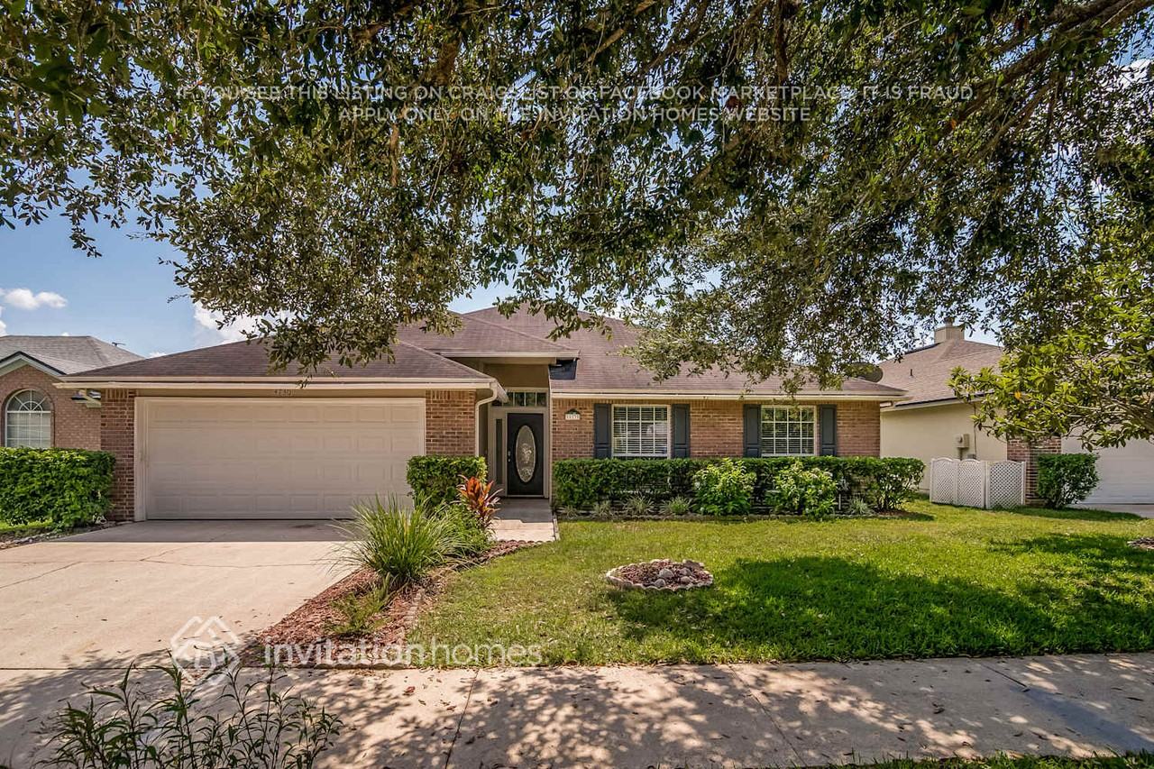 4730 Cumberland Cove Ct - Photo 2 of 21