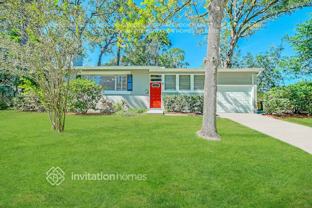 2459 Mercer Cir S - Photo 1 of 1