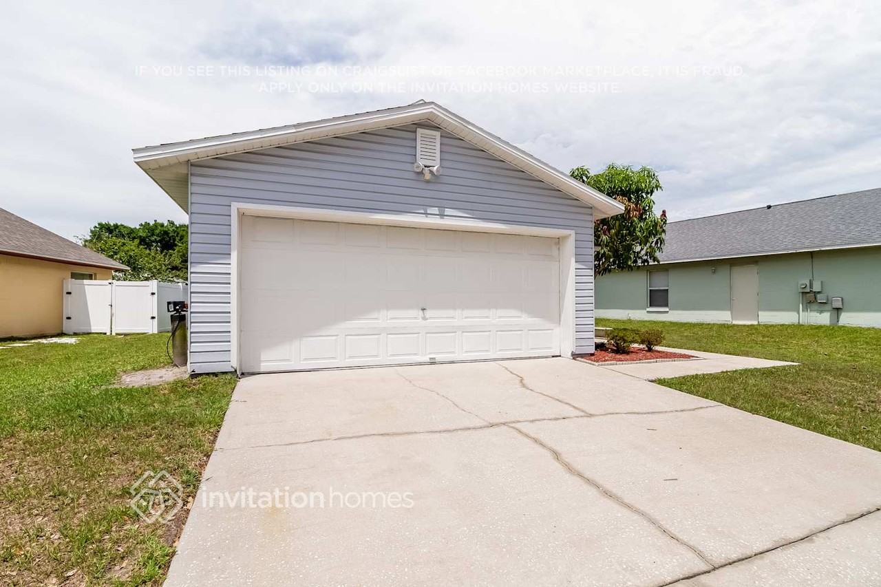 9857 Red Clover Ave - Photo 3 of 21