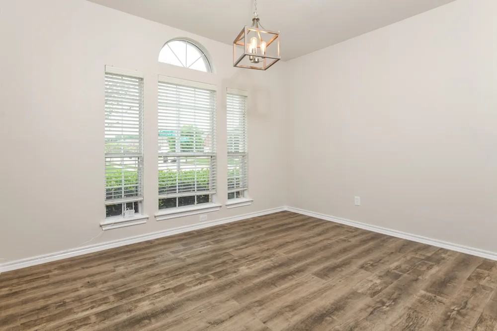 6101 Farrah Drive - Photo 2 of 9