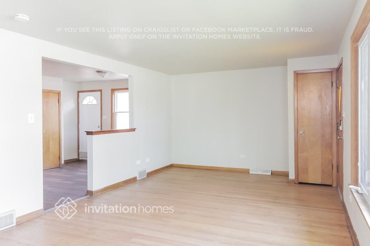 8009 Natchez Ave - Photo 5 of 21