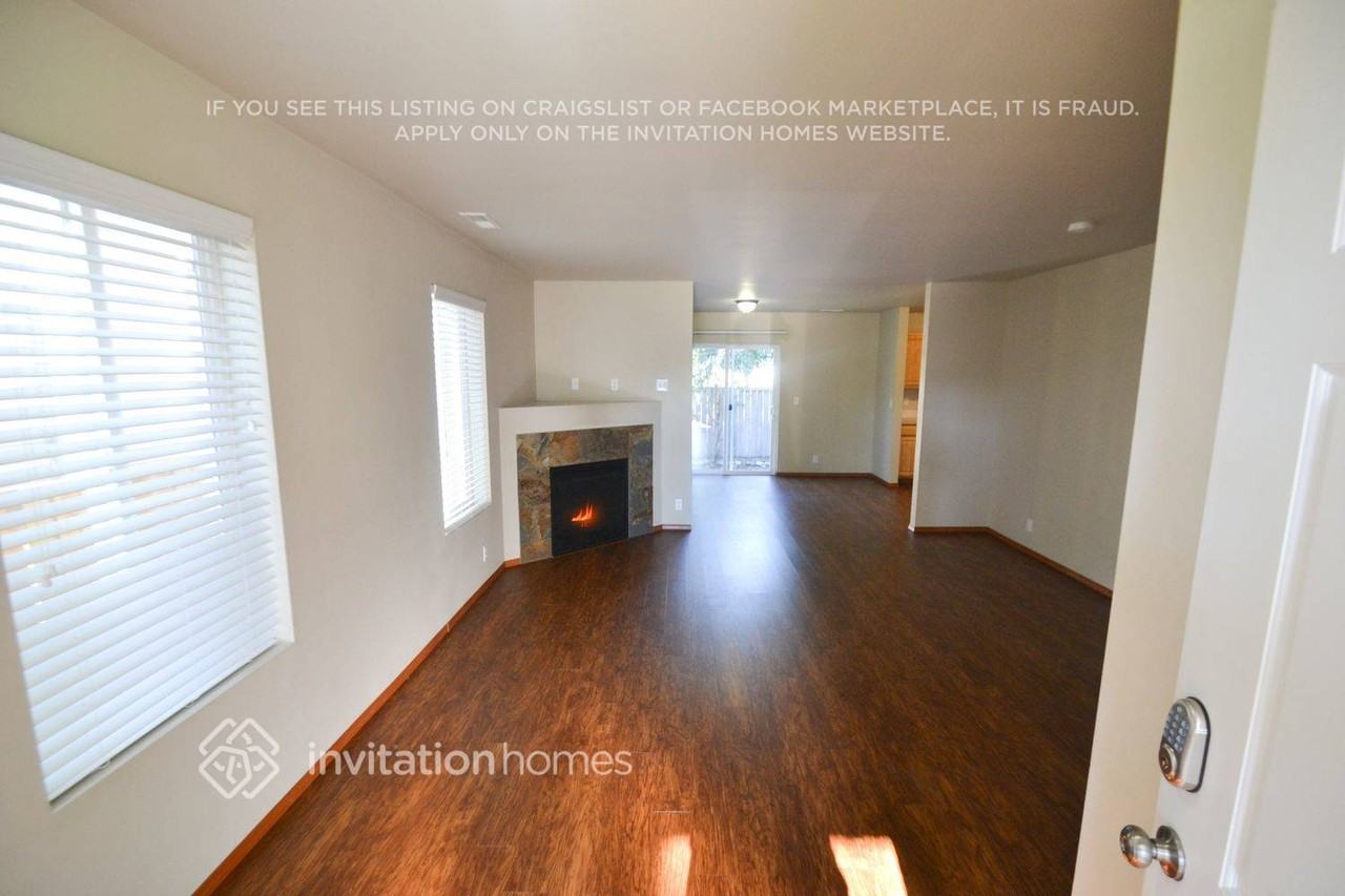 29052 215th Pl Se - Photo 2 of 11