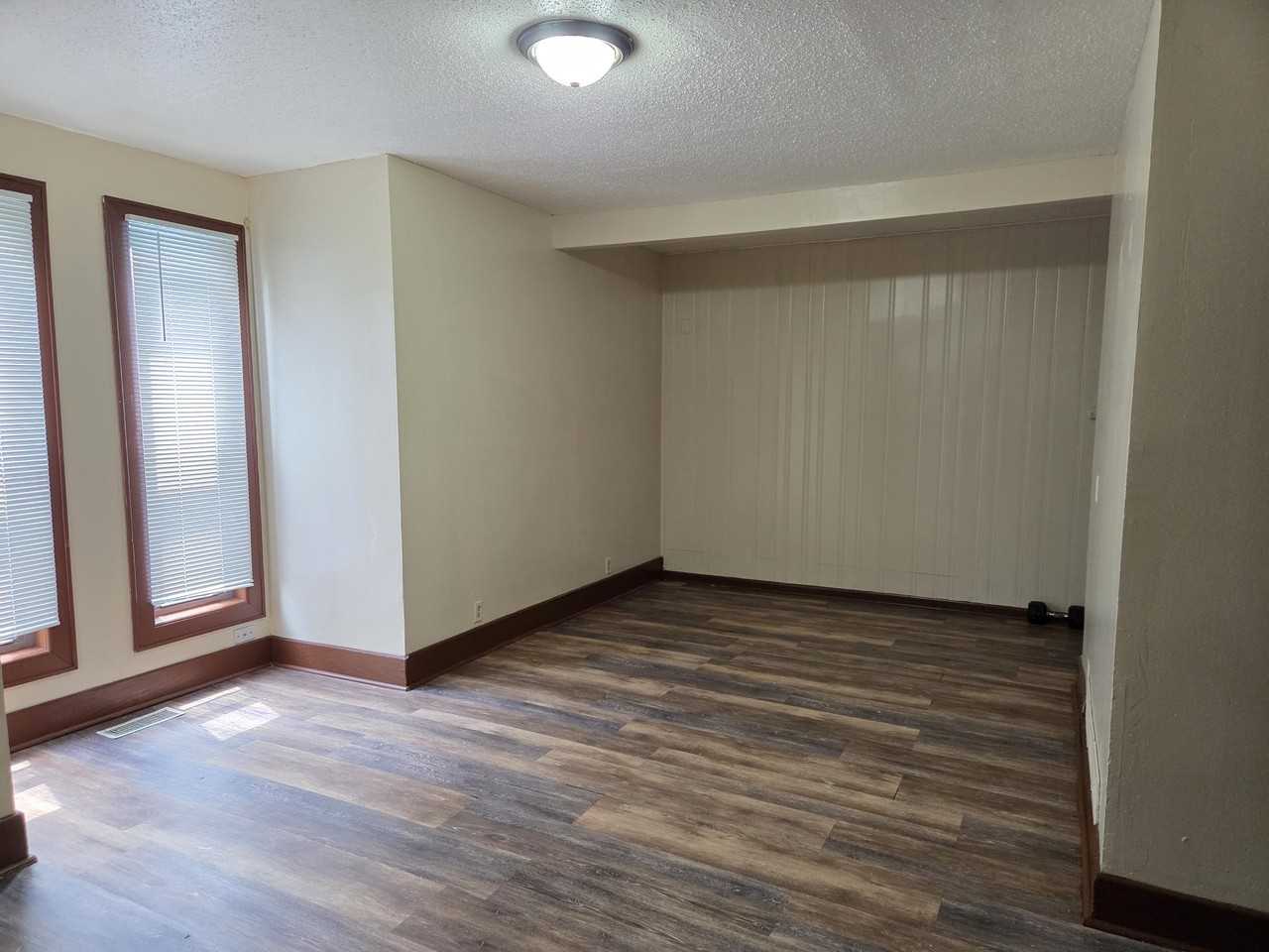 2516 Lyndale Ave N #1 - Photo 4 of 18