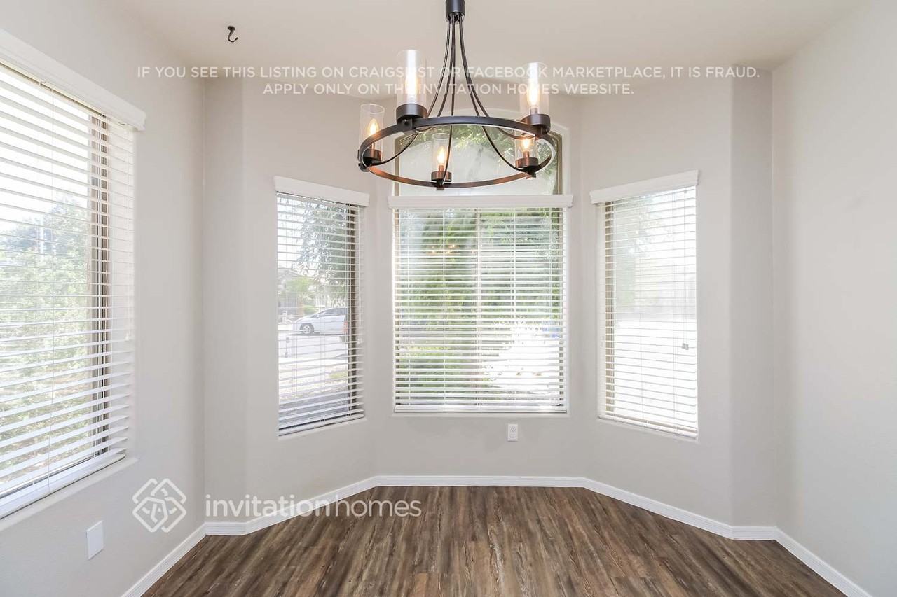8530 E Monte Ave - Photo 5 of 16