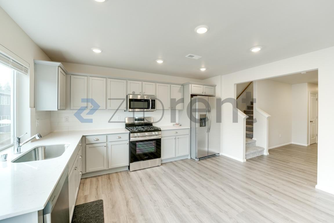 1026 17th Ave - Photo 6 of 25