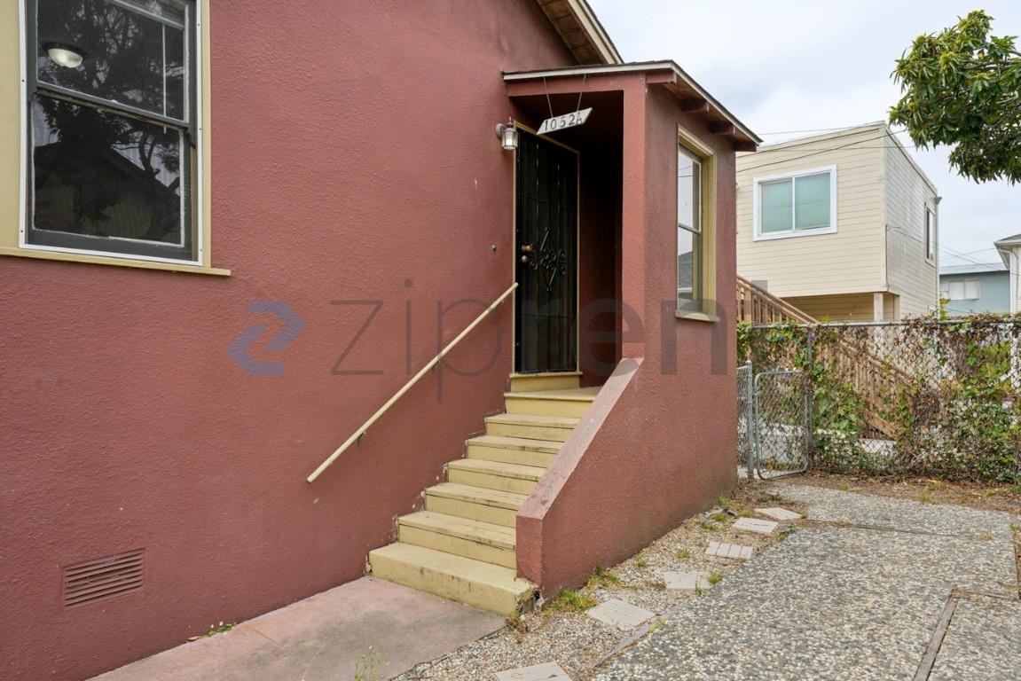 1052 45th St #A - Photo 4 of 22