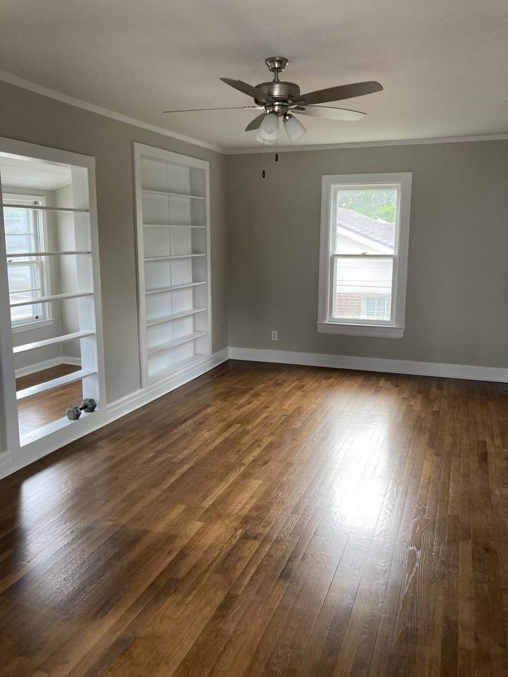 204 S Zetterower Ave #1 - Photo 3 of 7