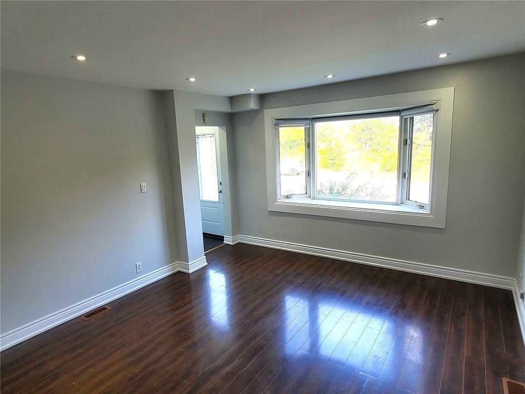 253 Sinclair Avenue #MAIN - Photo 5 of 25