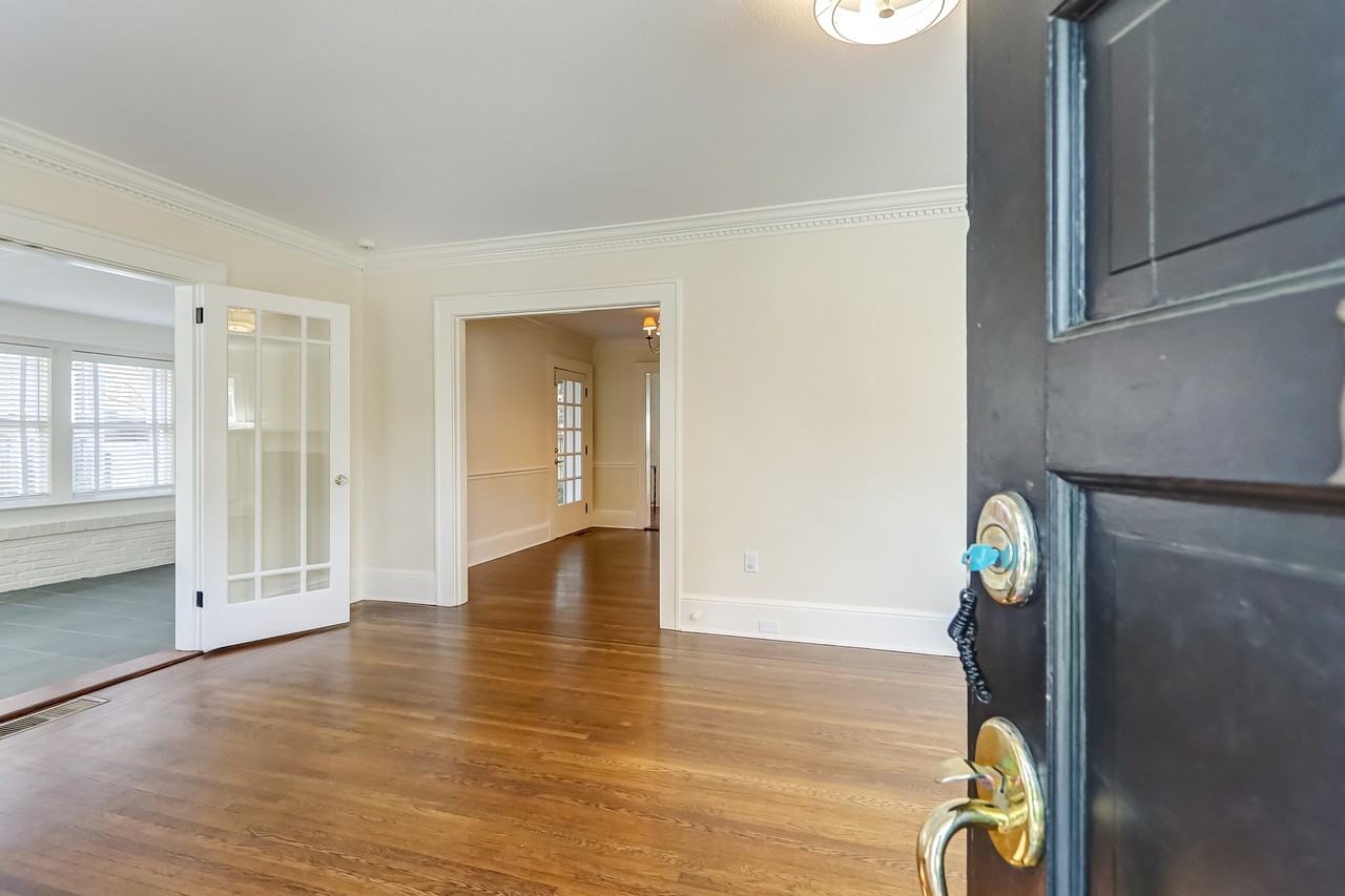 3684 Pine St #1 - Photo 5 of 34