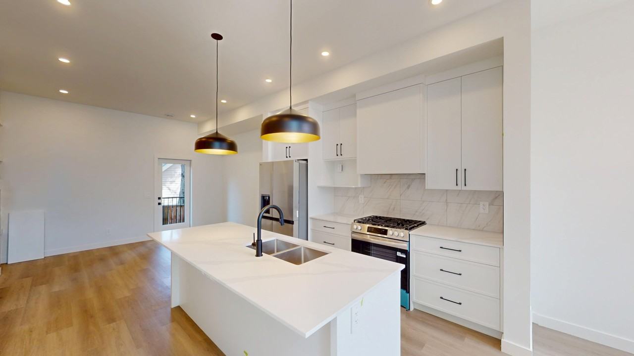2702 25 Ave Sw - Photo 4 of 17