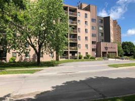 featured image of 17 Hallgate Apartments