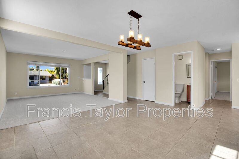 2053 Habero Dr - Photo 7 of 40