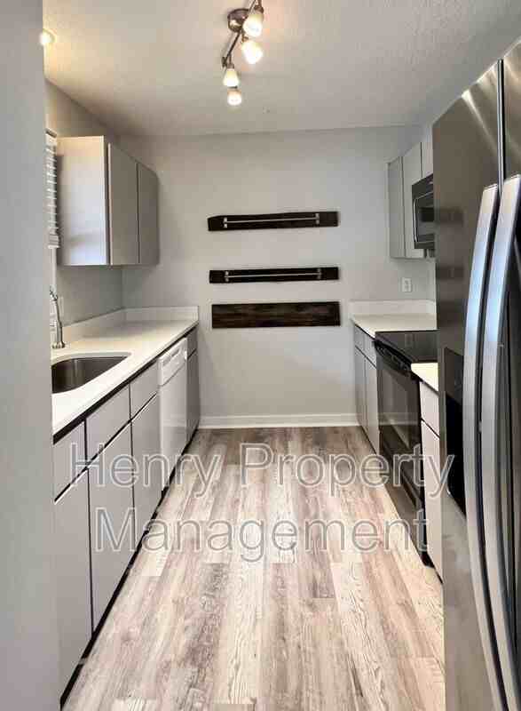 150 Carmichael Ct - Photo 6 of 10