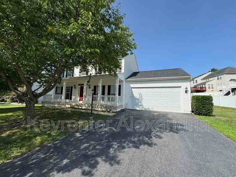 17753 Avenel Ln - Photo 4 of 5