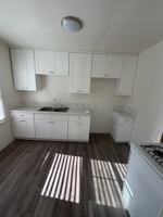 featured image of 409 E Harvard St