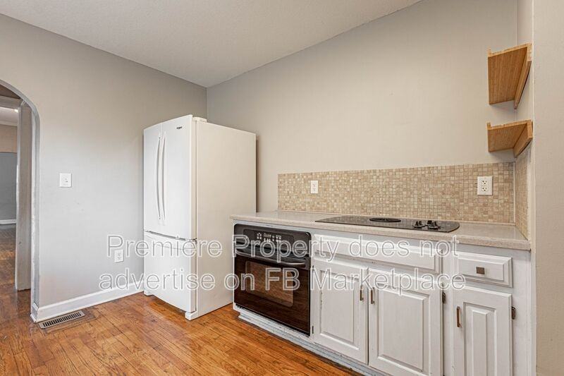 239 S Mill St - Photo 7 of 19