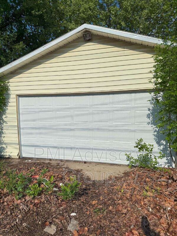 2706 Se Kentucky Ave - Photo 5 of 14