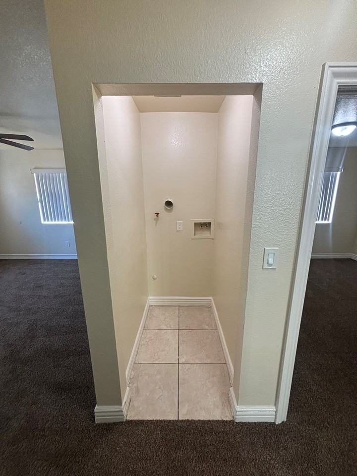 830 East 82nd Street - Photo 6 of 12