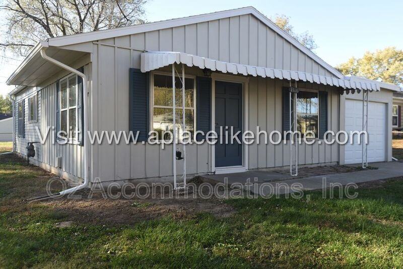 3310 Iroquois Ln - Photo 2 of 20
