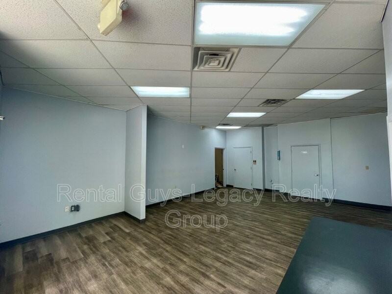 6365 Philips Hwy - Photo 5 of 16