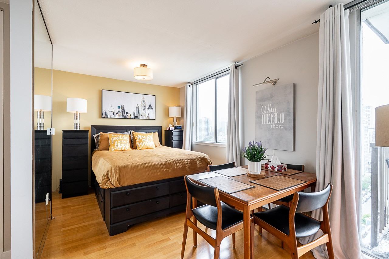 1251 Cardero Street - Photo 4