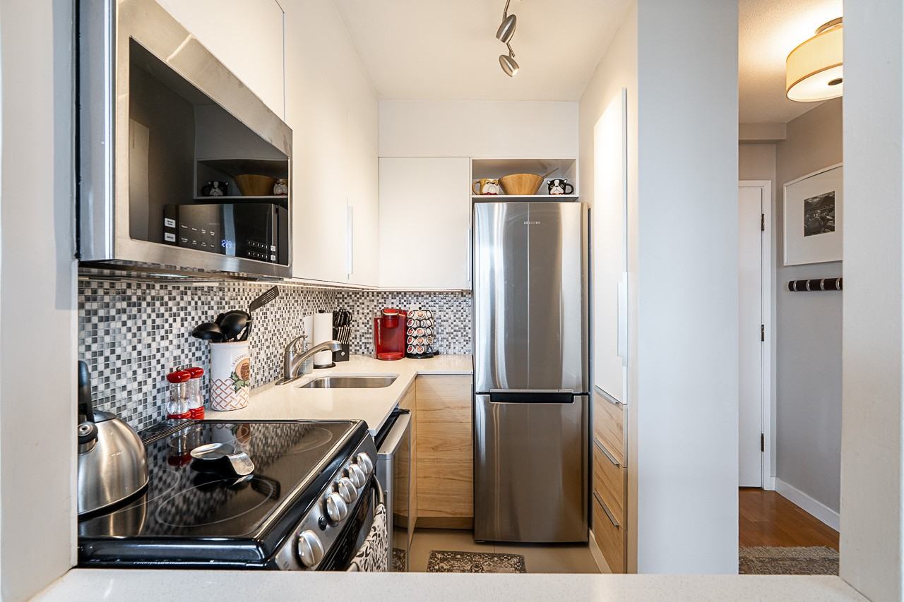 1251 Cardero Street - Photo 17