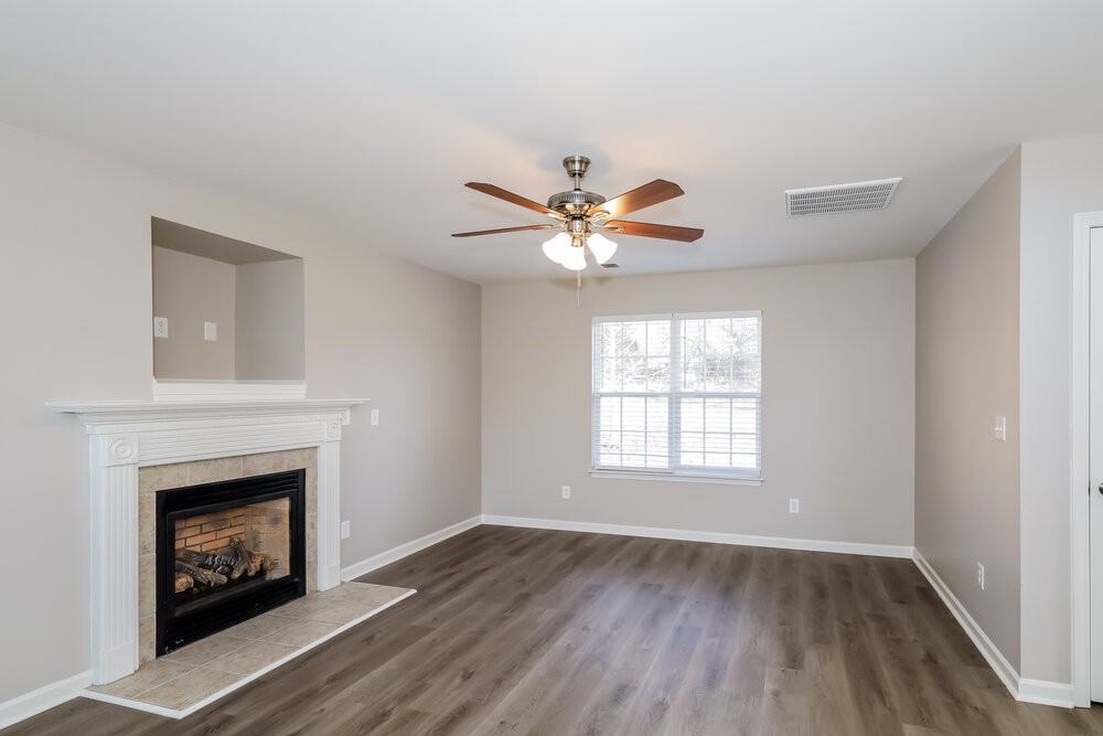9422 Isaac Hunter Dr - Photo 6 of 17