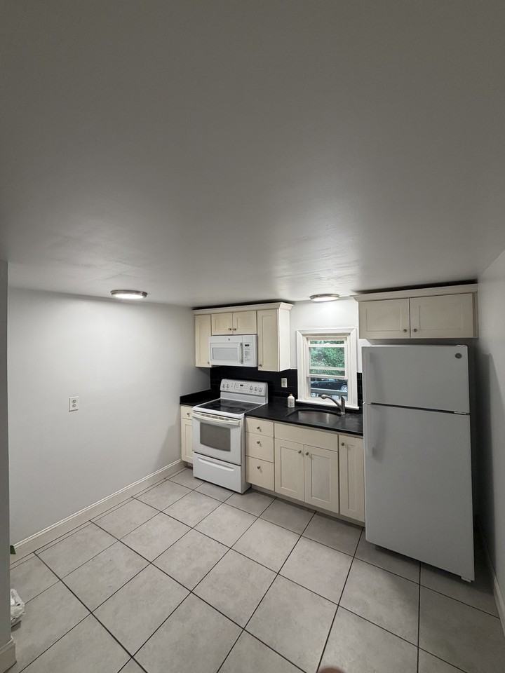4 Stockton Sergeantsville Road #2 - Photo 7 of 13