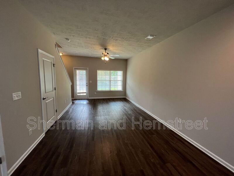 672 Dobhill Ln #672 - Photo 6 of 18