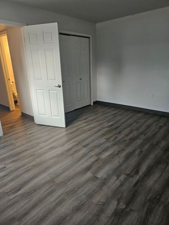 Northview Apartments - Photo 5 of 7