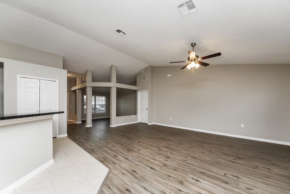 859 Jarnac Dr - Photo 4 of 16