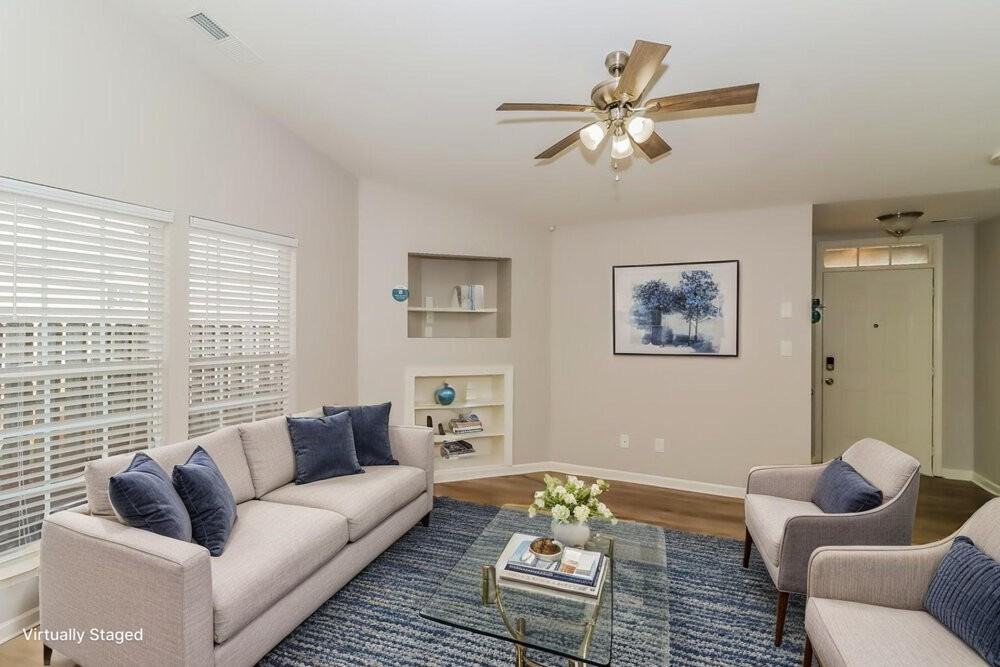 3002 Salmon River Dr - Photo 5 of 19